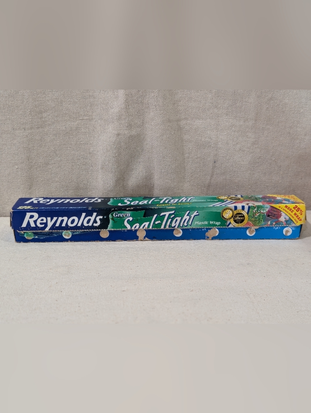 REYNOLDS GREEN Seal Tight Plastic Wrap Roll 125 Sq.Ft Open Box 2007 Discontinued